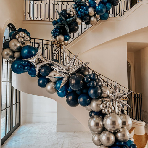 Starburst and Starpoints balloons together